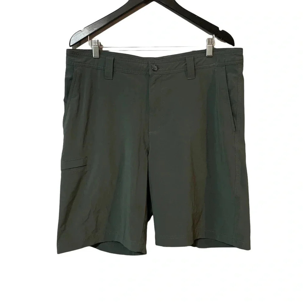 Columbia Mens Grey Short 38 Waist 10 L